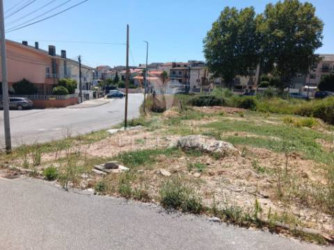 Terreno à venda em fânzeres – gondomar