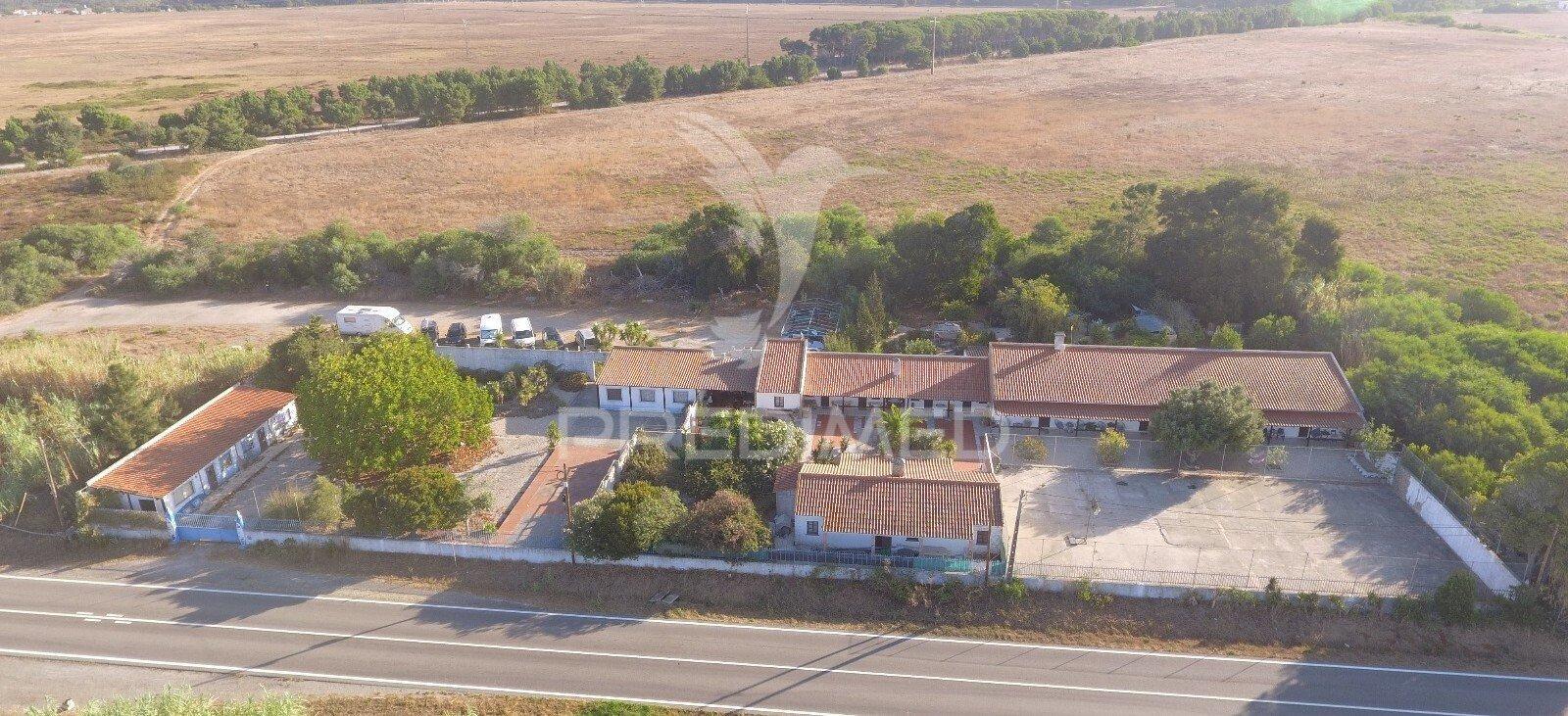 Empreendimento turístico a 2 min da praia, sines