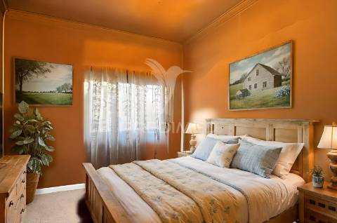 Moradia isolada t4 | 260 m² de construção | lote de 525 m² | piscina | excelente oportunidade de personalização