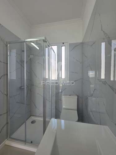 Moradia t3 em santa cruz