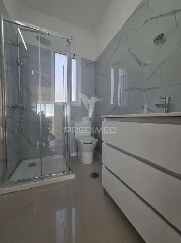 Moradia t3 em santa cruz