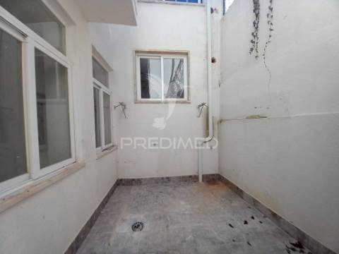 Moradia t3+3 em madorna, cascais