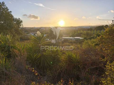 Terreno para construção com 520 m2,porto salvo, oeiras.