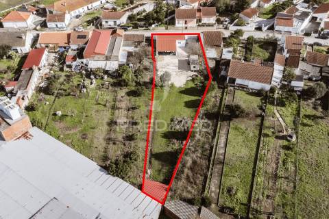 Moradia t3 em vale de figueira