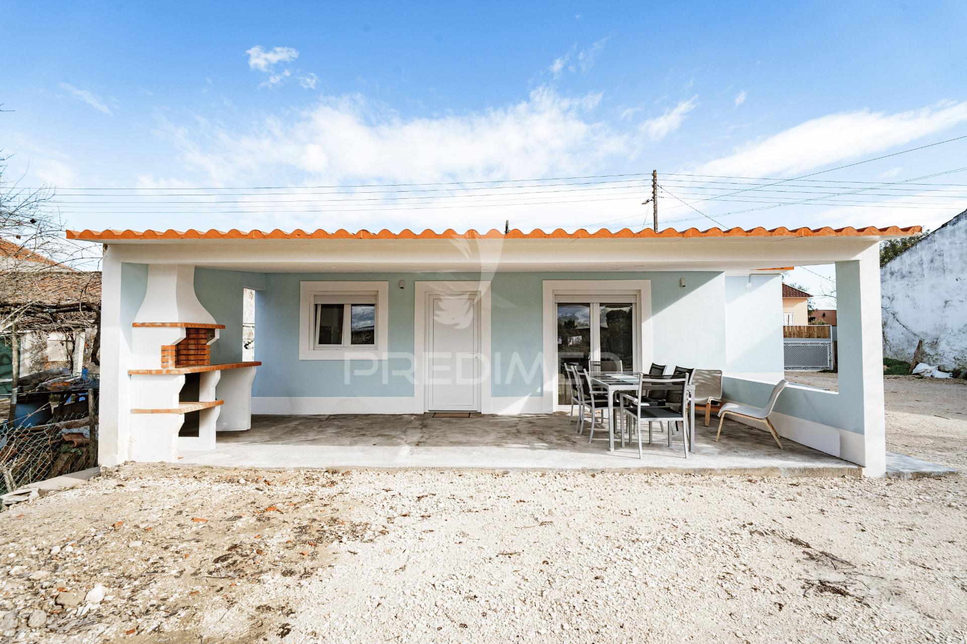 Moradia t3 em vale de figueira