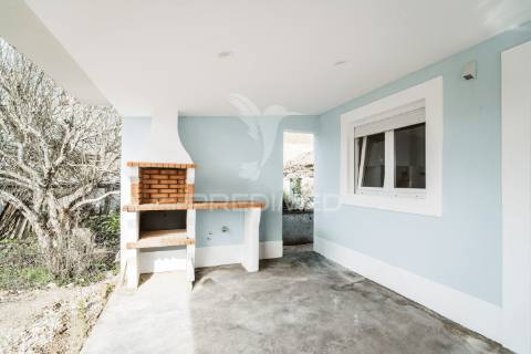 Moradia t3 em vale de figueira