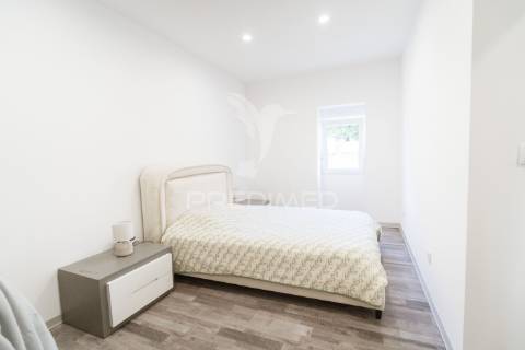 Moradia t3 em vale de figueira