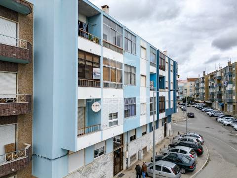 Apartamento t2 no centro da cruz de pau