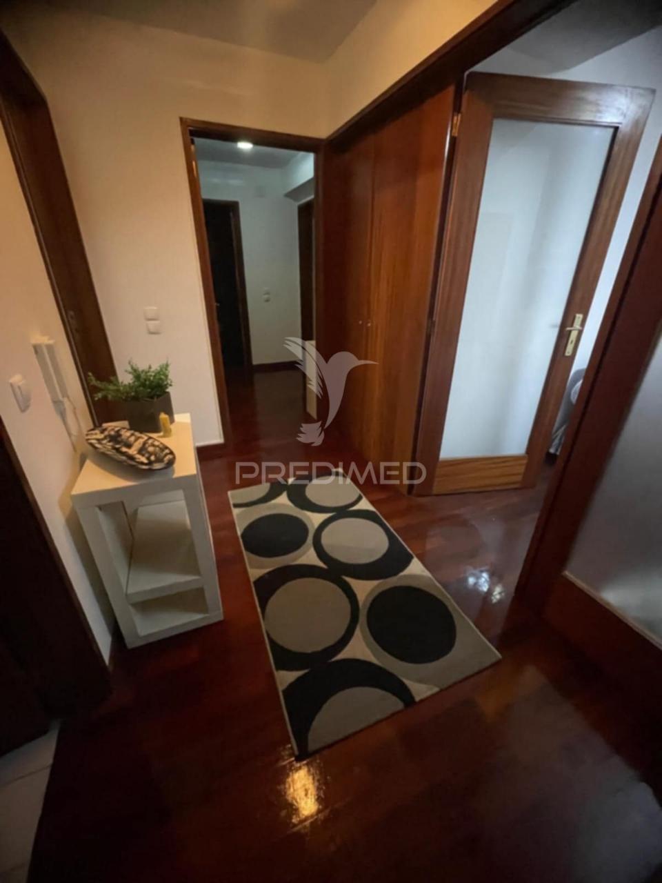 Arrenda-se t3 em campanhã