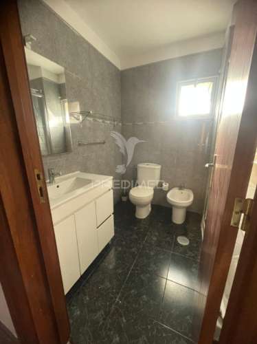 Arrenda-se t3 em campanhã