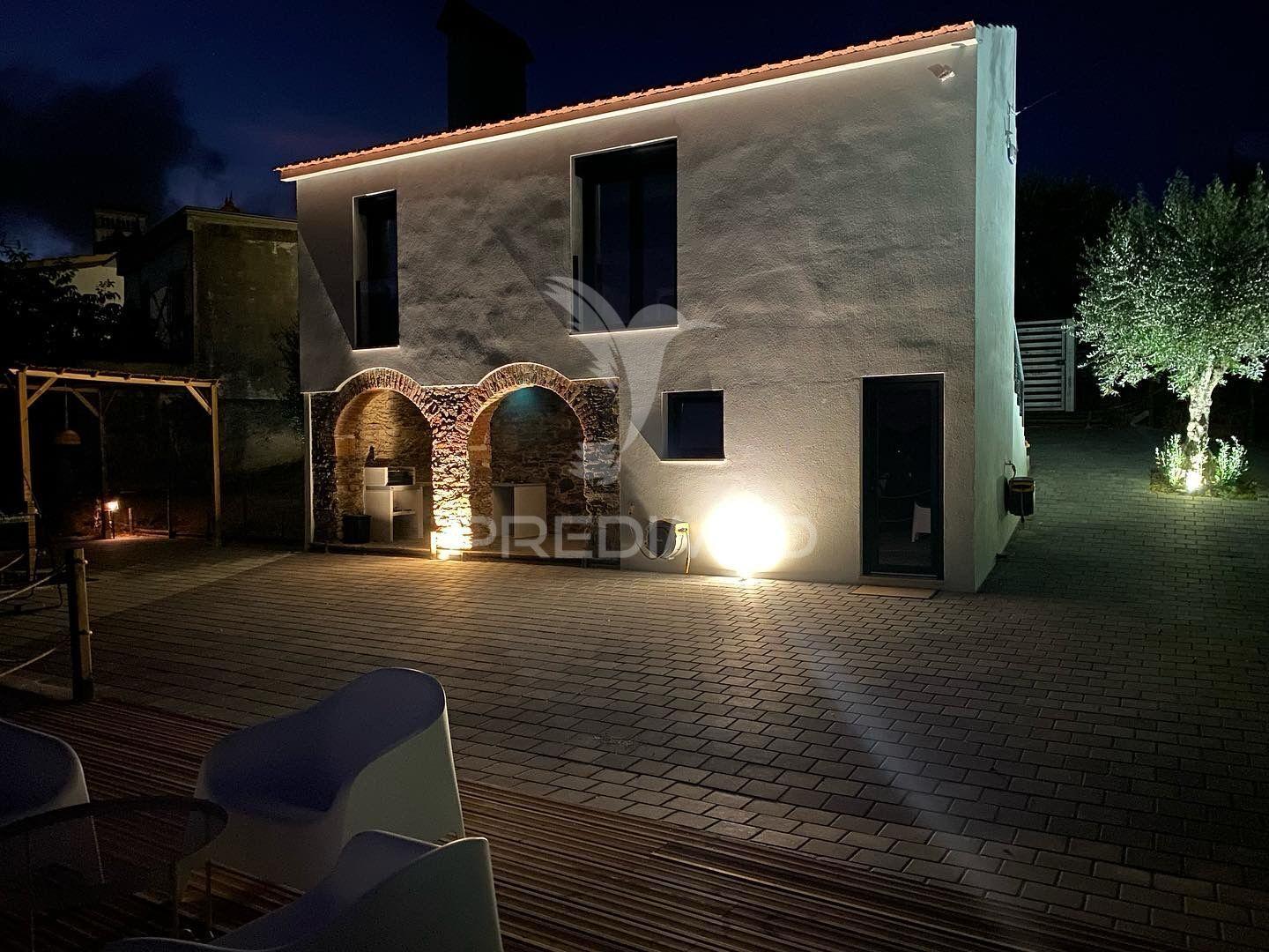 Moradia t3 com piscina junto à barragem de castelo de bode