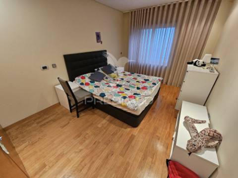 T2+1 -  centro rio tinto - mobilado