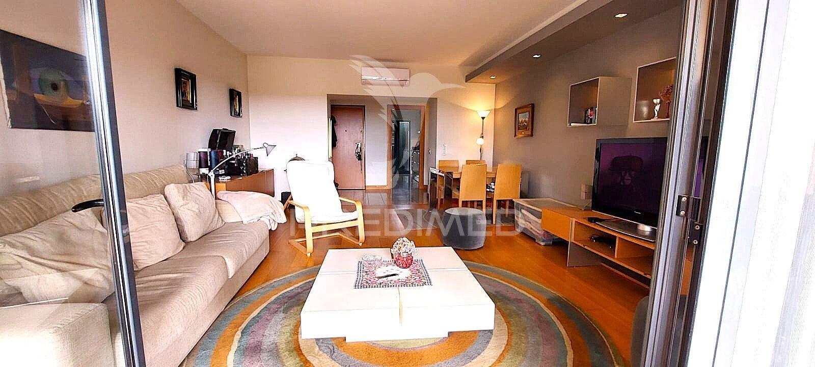 Apartamento t2 exclusivo com piscina e 2 lugares de estacionamento em vilamoura