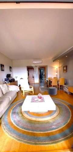 Apartamento t2 exclusivo com piscina e 2 lugares de estacionamento em vilamoura