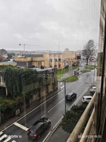 T2+1 no centro da trofa