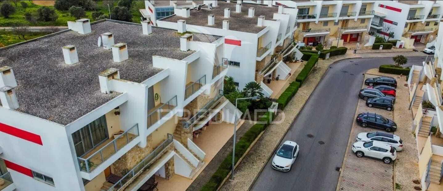 Apartamento t2 duplex com garagem para 2 carros , francesinhas