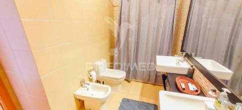 Apartamento t2 duplex com garagem para 2 carros , francesinhas