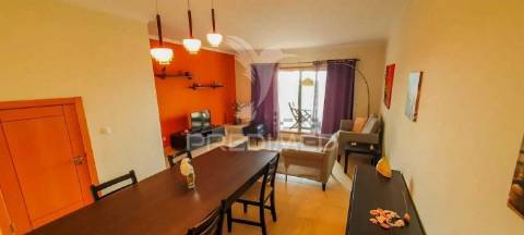 Apartamento t2 duplex com garagem para 2 carros , francesinhas