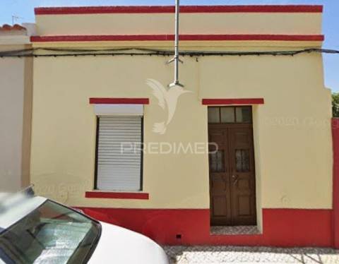 Moradia t2 - centro de grândola