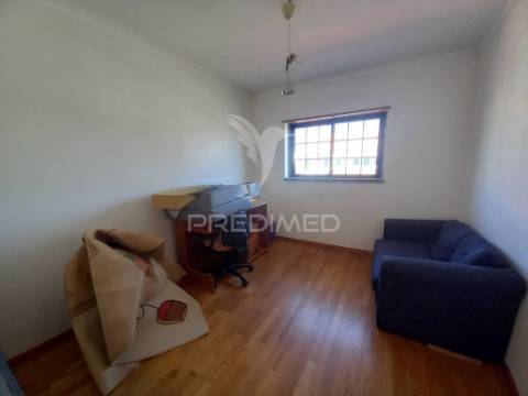 Moradia t4+1 com vista mar em ribamar