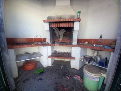 Moradia t4+1 com vista mar em ribamar