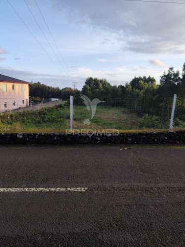 Terreno urbano na freguesia da terra-chã – 1.000 m²