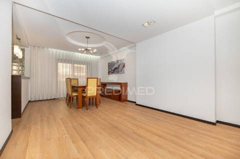 Apartamento t3 - lamaçães