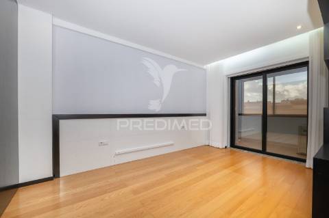 Apartamento t3 - lamaçães