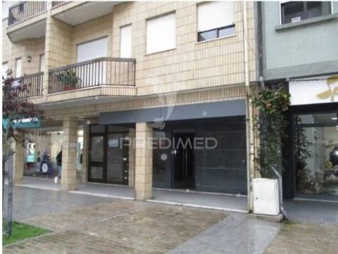 Loja em paços de ferreira