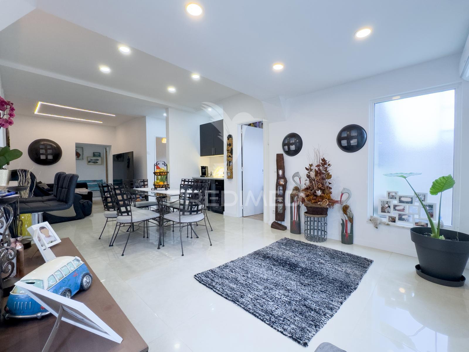 Moradia térrea t4 em localização priveligiada