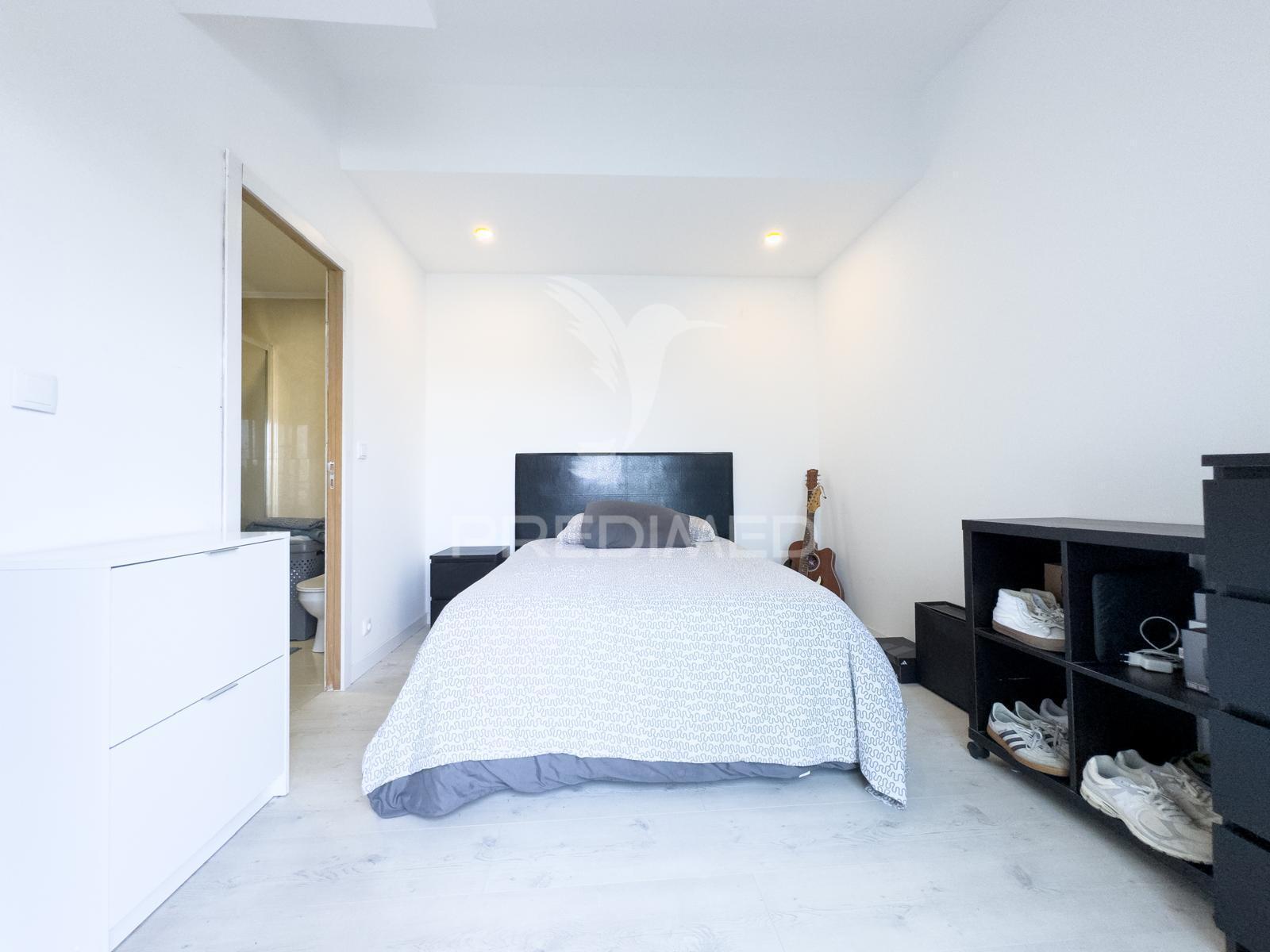 Moradia térrea t4 em localização priveligiada