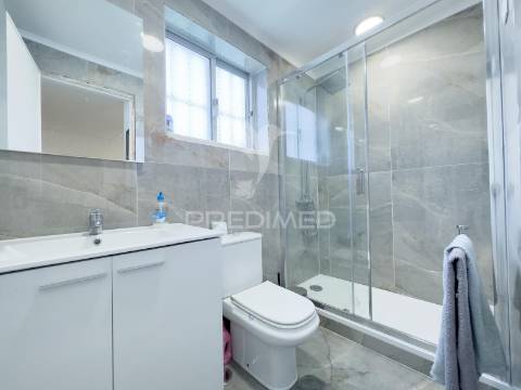 Moradia térrea t4 em localização priveligiada