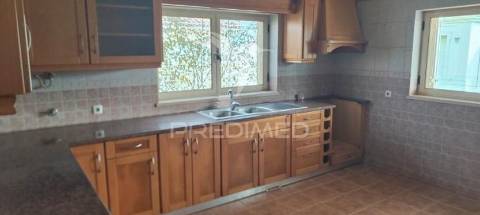 Moradia v4 em ourém