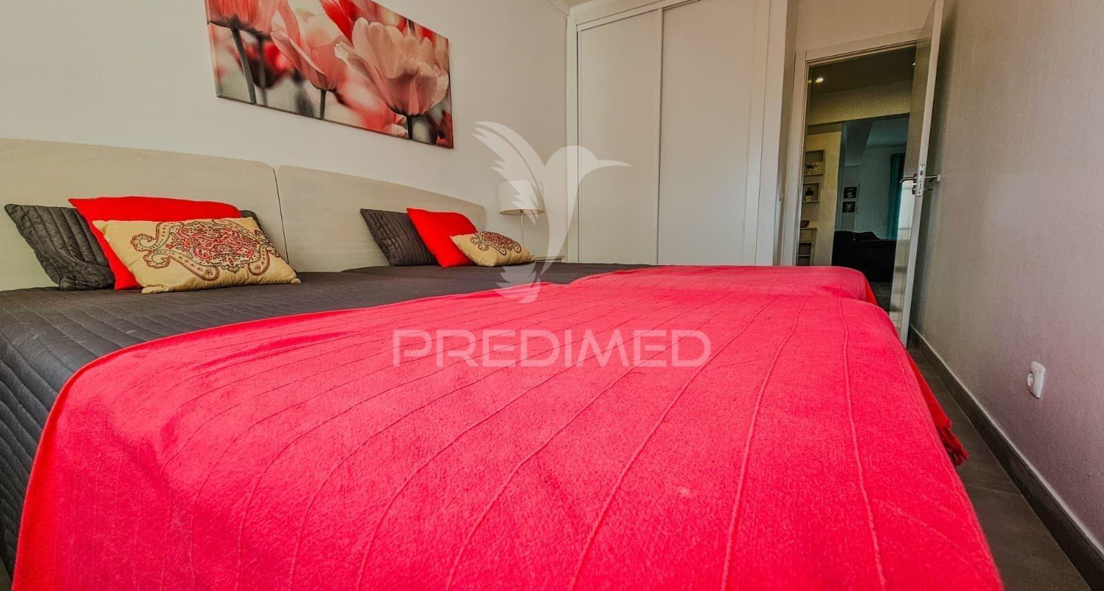 Apartamento t2 com piscina e vista mar , praia da rocha