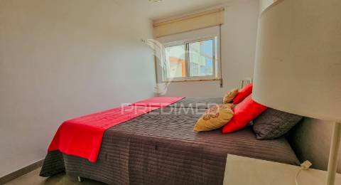 Apartamento t2 com piscina e vista mar , praia da rocha