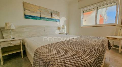 Apartamento t2 com piscina e vista mar , praia da rocha