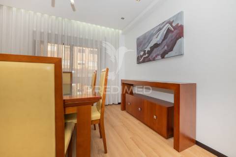 Apartamento t3 - lamaçães