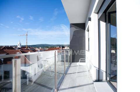 Apartamento t3 novo em alcanena