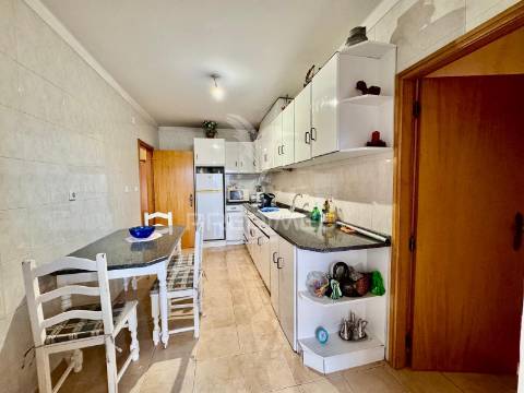 Apartamento t3 em são martinho de sande