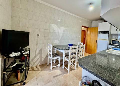 Apartamento t3 em são martinho de sande