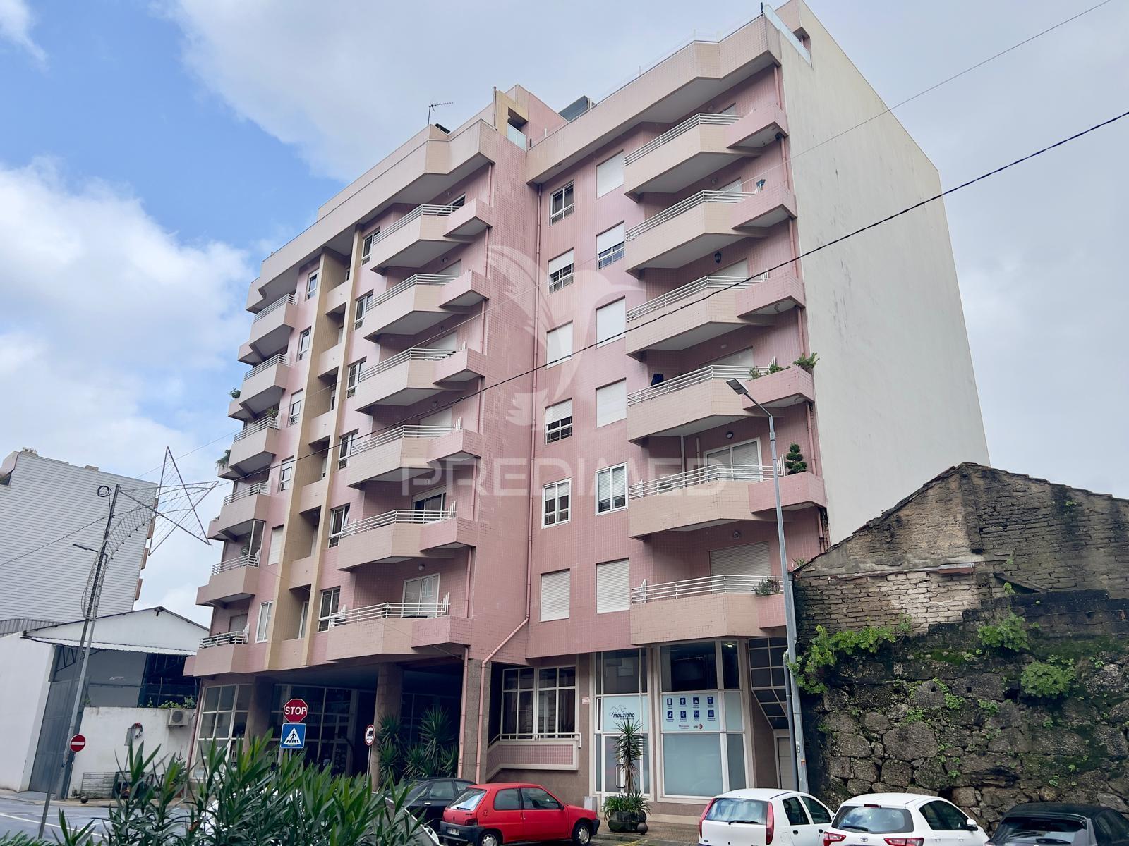 T4 centro de v n famalicão