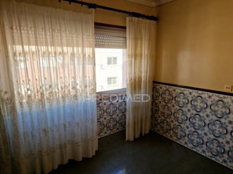 Apartamento t2 – pontinha, odivelas