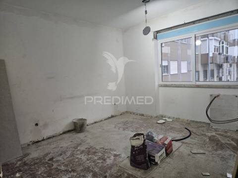 Vende se t2 cova da piedade  305000€