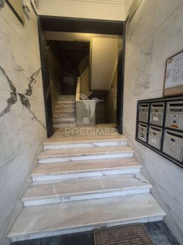 ? apartamento t2 em póvoa de santo adrião, odivelas