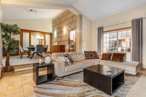 Moradia t5 à venda em são pedro d’este – braga