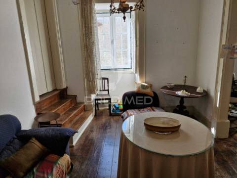 Casa centenária com charme na serra da estrela – fundão