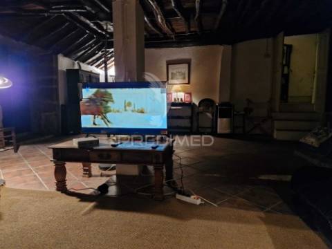 Casa centenária com charme na serra da estrela – fundão