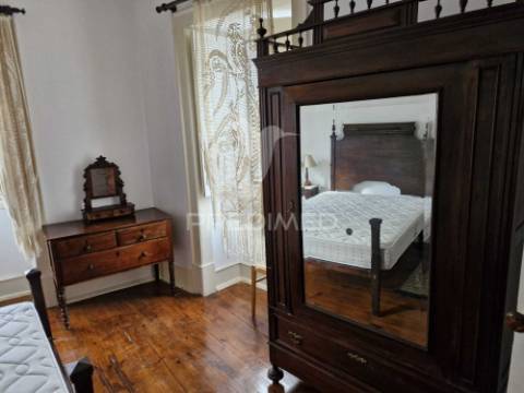 Casa centenária com charme na serra da estrela – fundão