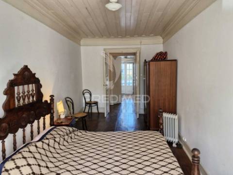 Casa centenária com charme na serra da estrela – fundão