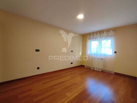 Apartamento t2 no centro da cidade da guarda